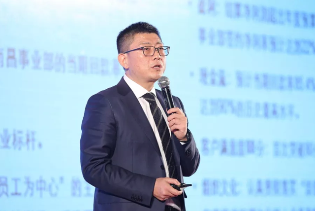 2018尊龙Z6官方网站地产筑梦，，，再出发！尊龙Z6官方网站迎新年会盛放肆行