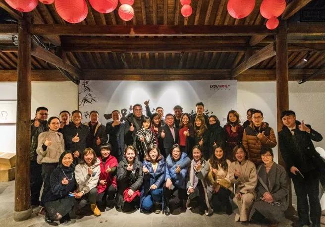 一起偕行共精彩——尊龙Z6官方网站地产杭州事业部媒体答谢私享会圆满落幕